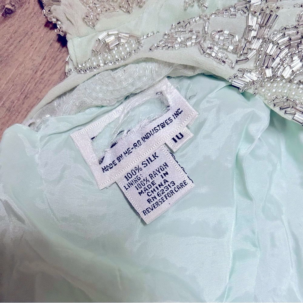 ❌SOLD He-Ro Industries |Vintage 100% Silk Mint Green Fancy Beaded Dress Size 10 - Picture 15 of 16